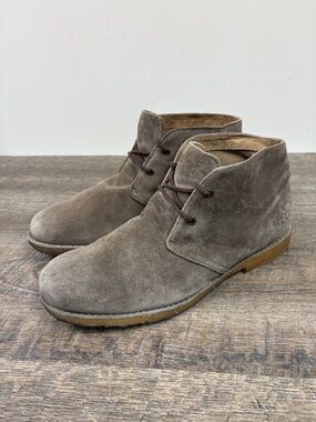 UGG Leighton Suede Chukka Boots Taupe Brown Lace-Up Men’s Size 9